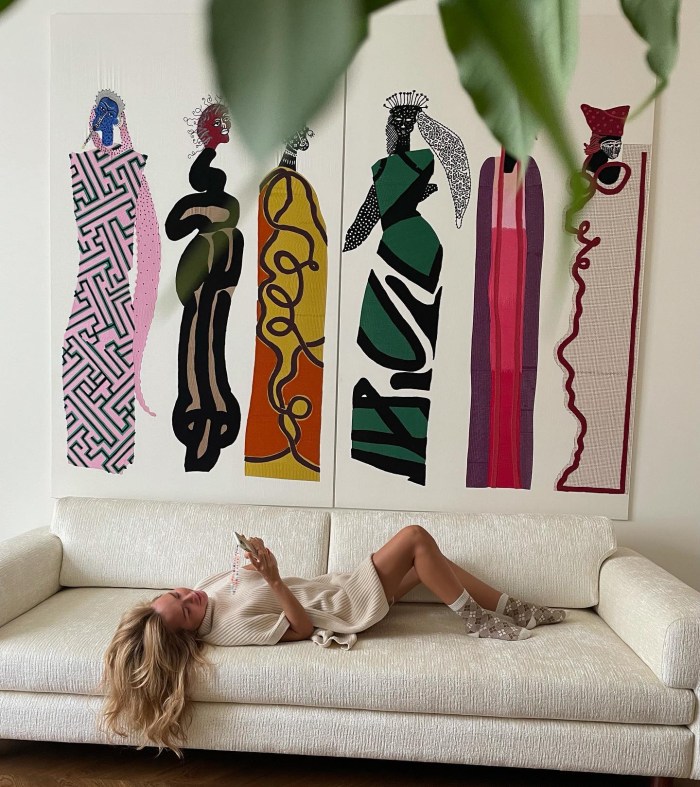 Vertikhvost Girl Nude