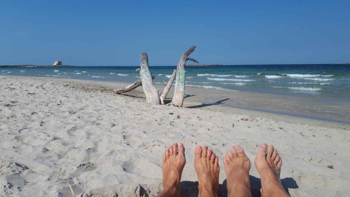 Naked tourism