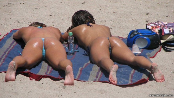 Sunbathe without a swimsuit