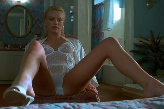 Charlize Theron Naked Devil's Lawyer