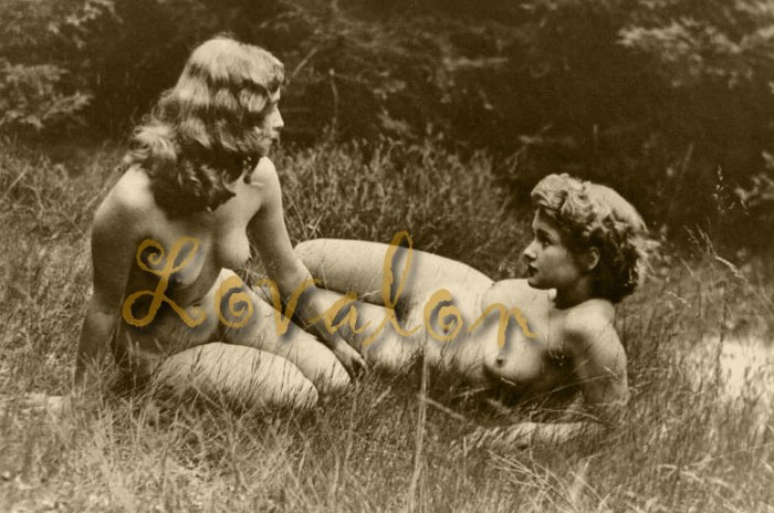French retro nudism