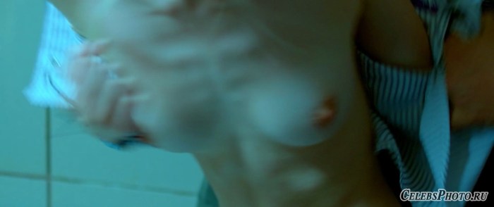 Paulina Andreeva chest