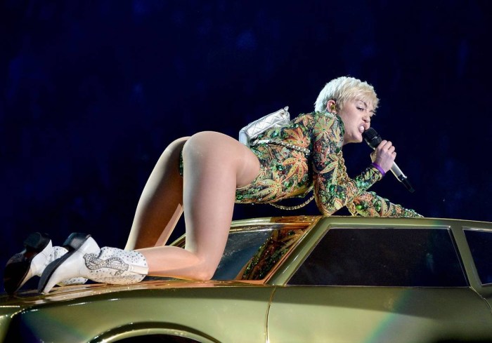 Scandalous singer Miley Cyrus