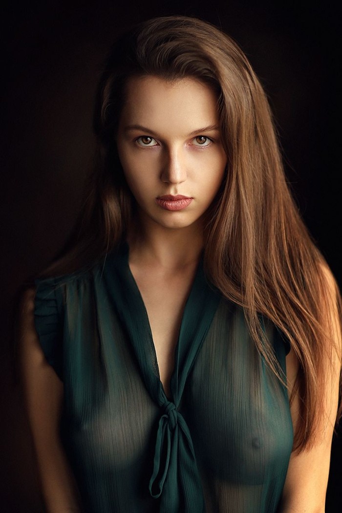 Ekaterina Zorina legs