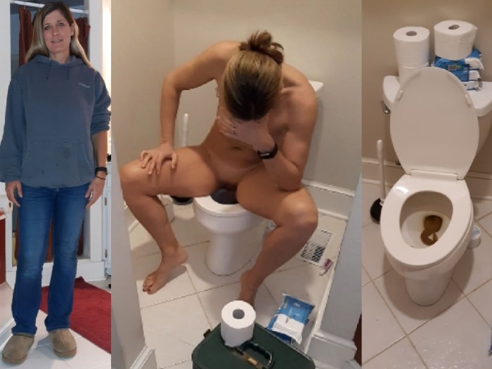 Girl Poo in toilet of University Copro