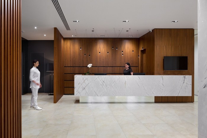 Office Esta Lauder