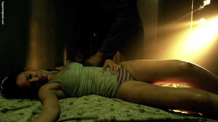 Banshee Odette Annebble bed scene
