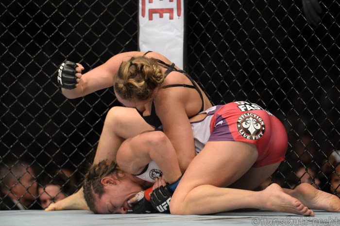 Ronda rosey ufc breast
