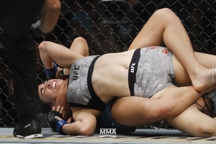 Page Vanzant VS Rachel Ostovich