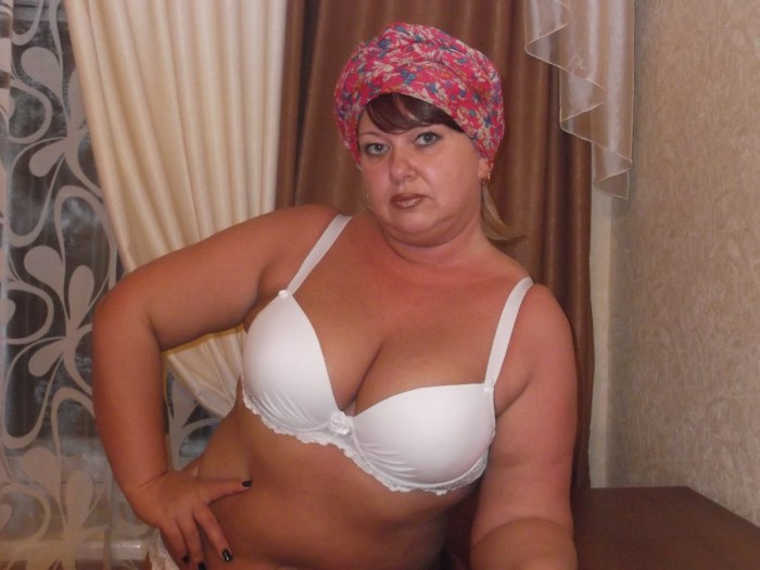 Naked woman in 50 years Private