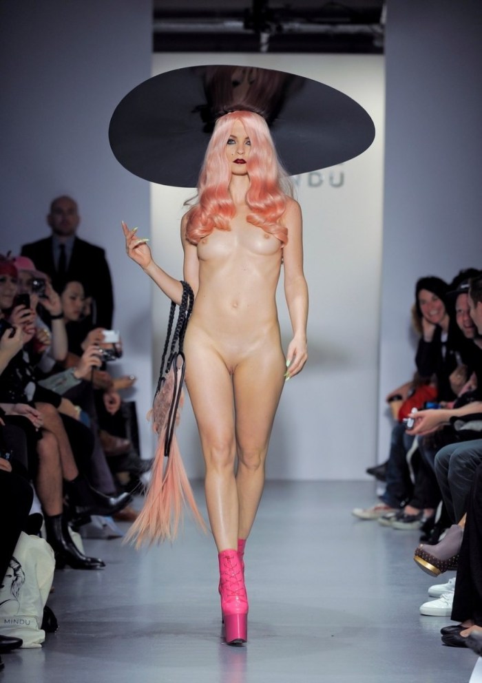 Charlie Le Mingu Charlie Le Naked