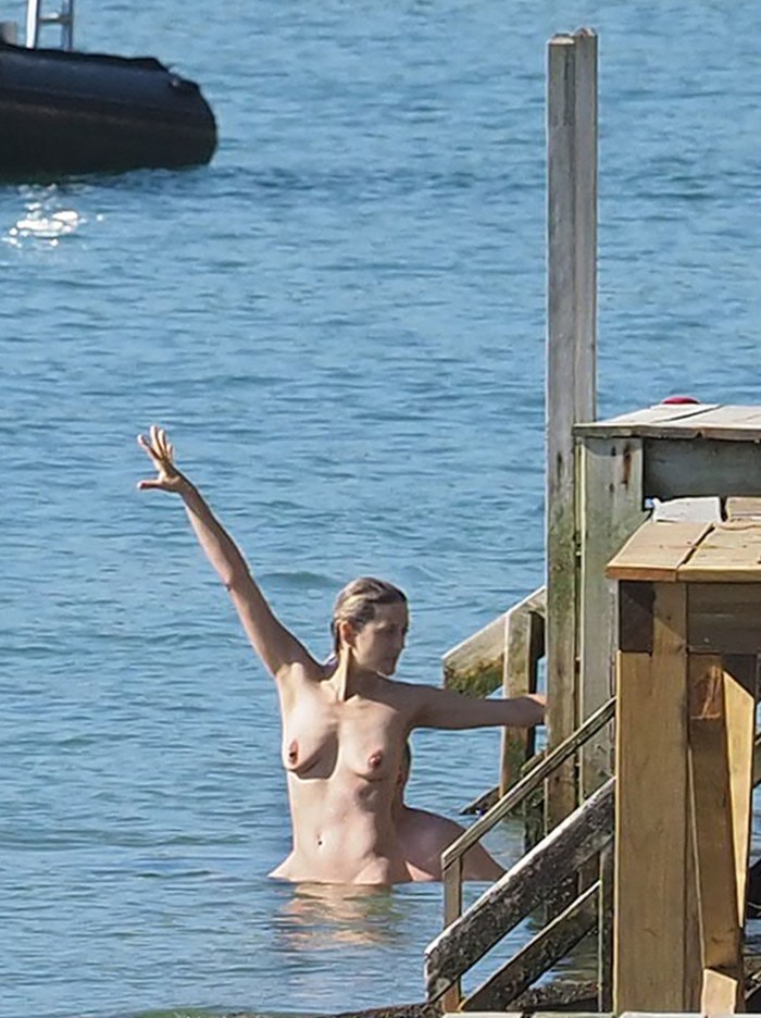 Marion Kotiyar Topless