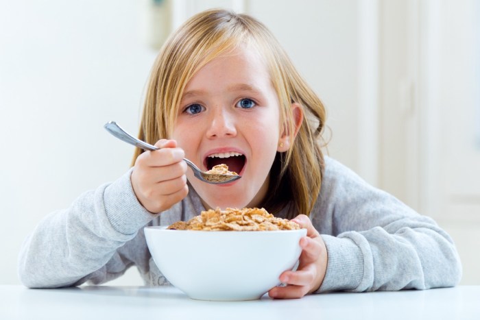 The girl is breakfast