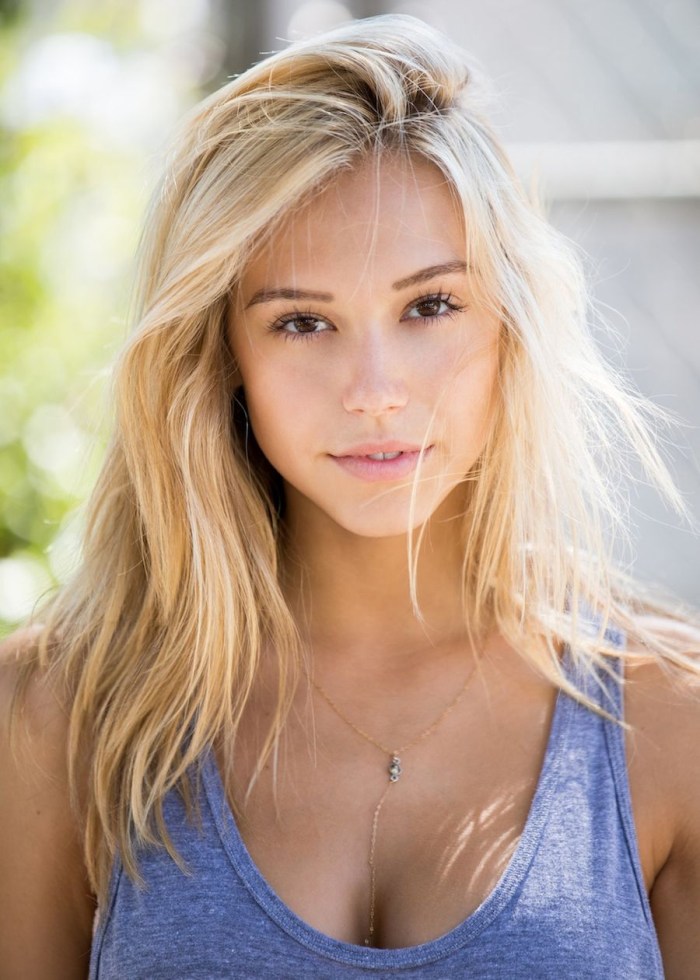 Xenia kokoreva model