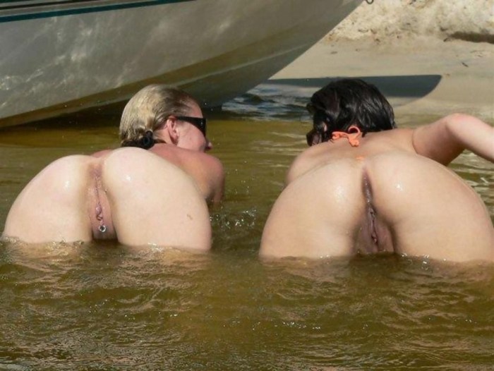Girls with hairy pussies on the beach