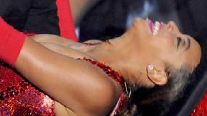 Beyoncé fell through the chest