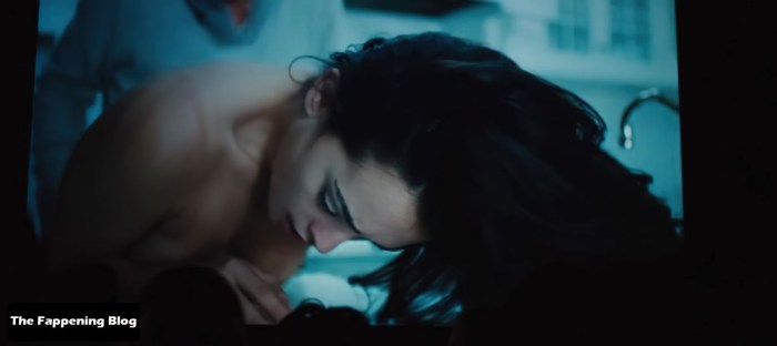 Natalie Martinez Naked Kingdom