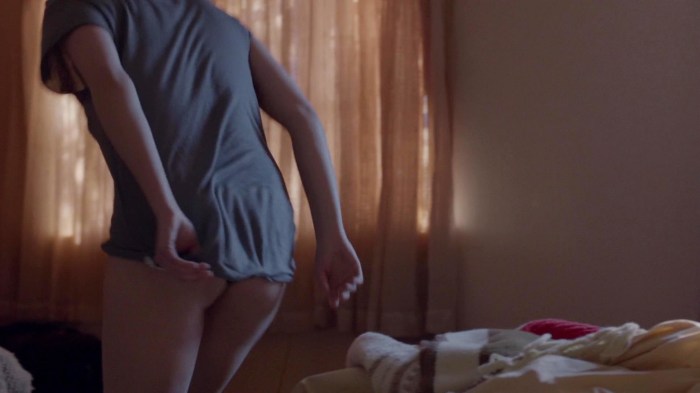 Naked Elisabeth Moss in Top of the Lake Ancensored