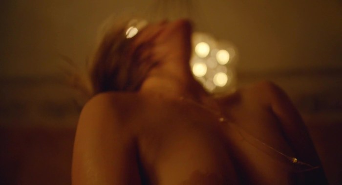 Elizabeth Moss Poroszen