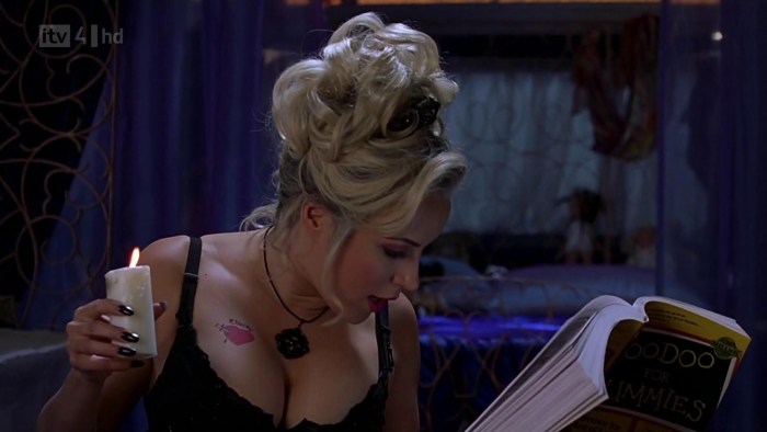 Chucky series 2021 Jennifer Tilly