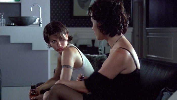 Jennifer Tilly Communication 1996