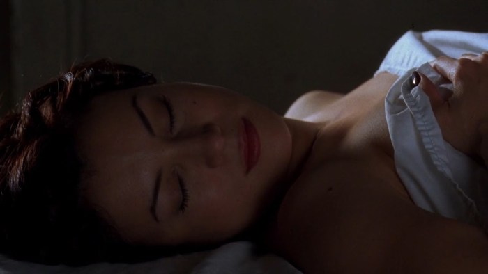Jennifer Tilly 1994