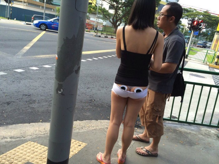 Girls with a cork on the street