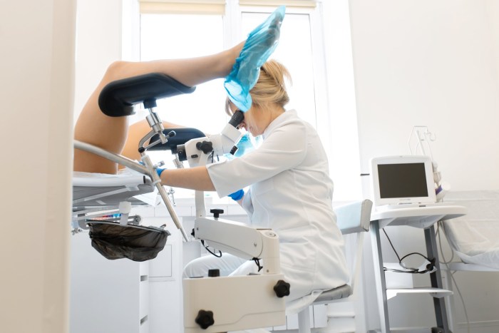 Nurse on a gynecological chair