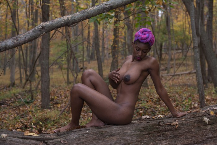 Naked women from Black 4 Wood