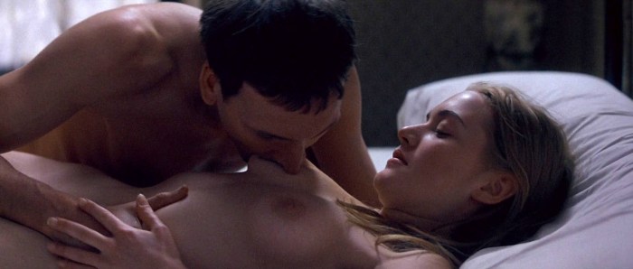 Film Iris Kate Winslet Naked