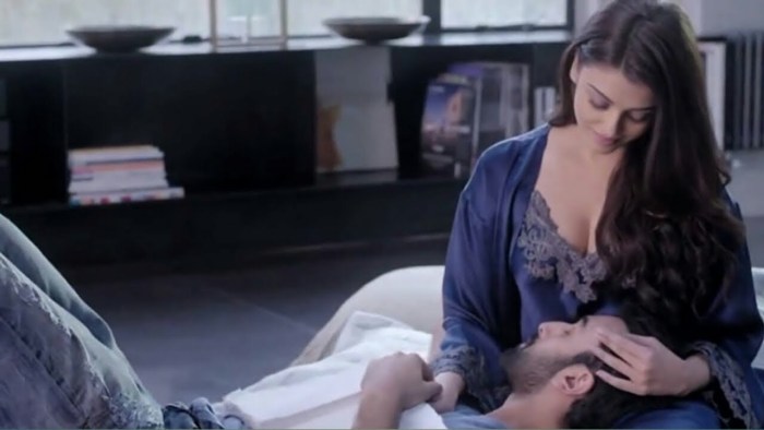 Ranvir Singh Ishoni Sexy