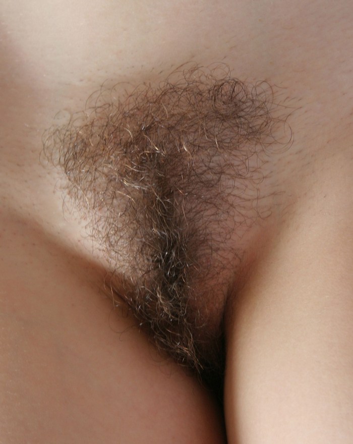 Beautiful unshaven pussies