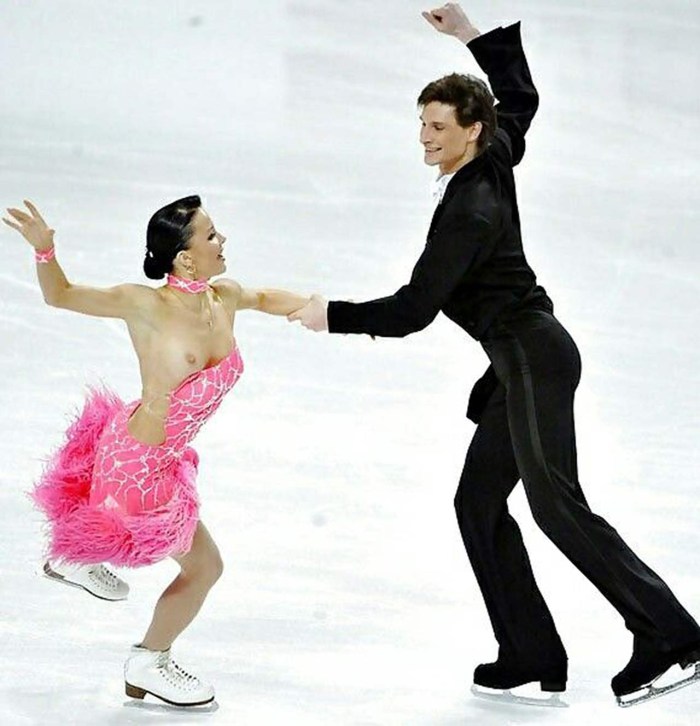 Naked skater Ashley Wagner