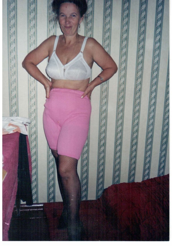 Adult women in pantalons