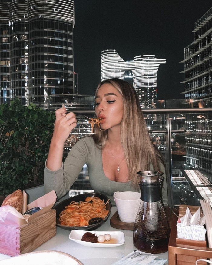 Lera Anisimova yoga hot