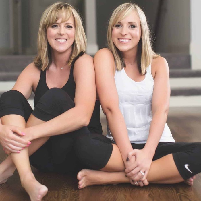 Mom and adult daughter Fitness