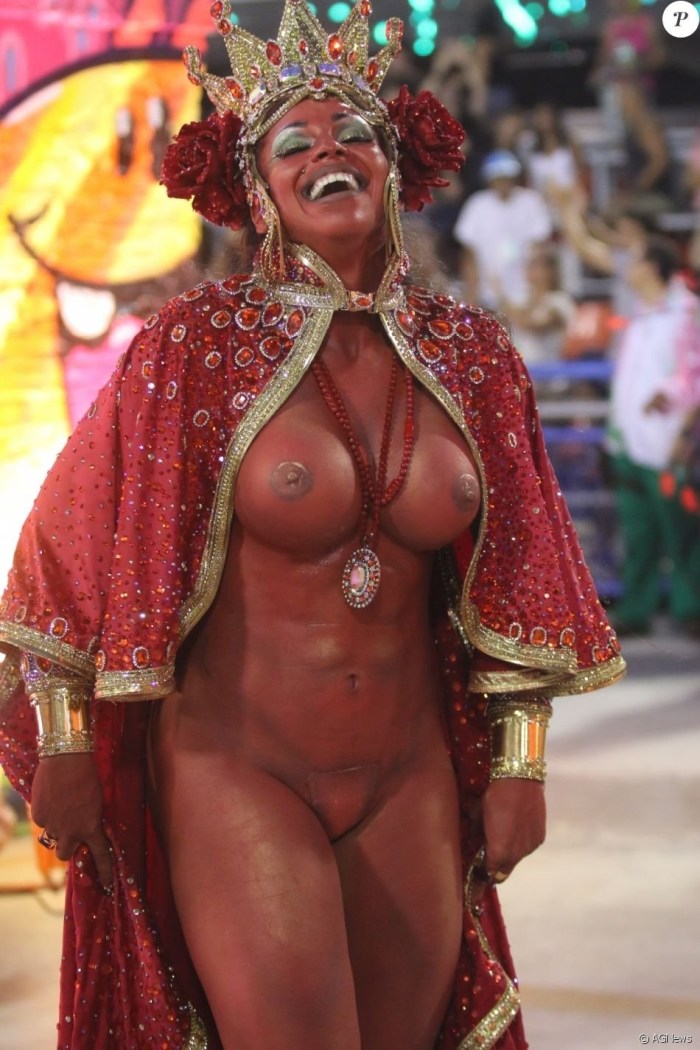 Fuck in carnival masks