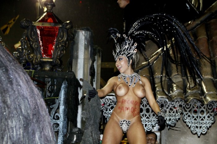 Andrea Martins Brazili Carnival Naked