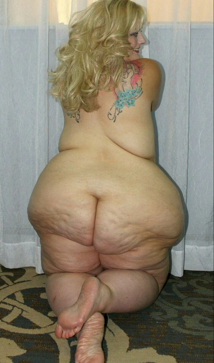 Super large hips bbw naked