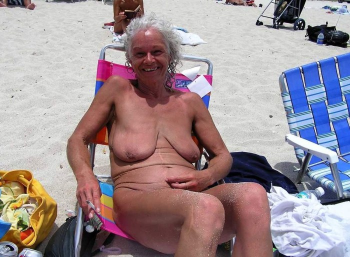 Naked thick women on the beach