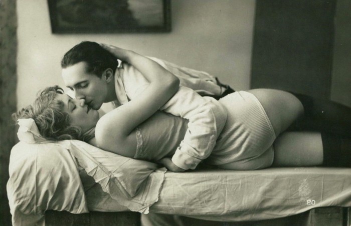 Lower underwear of 1940s France