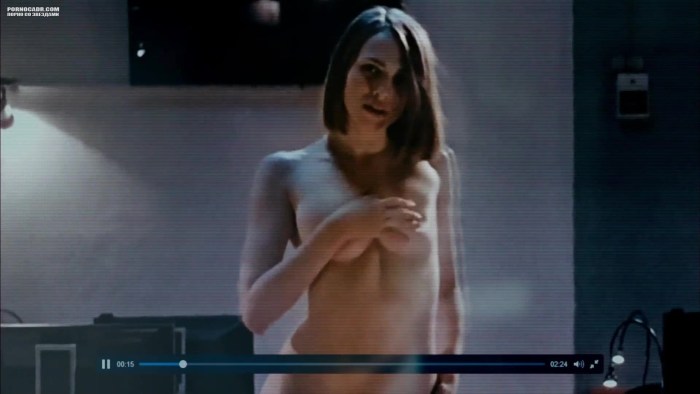 Yana Enzhaev Hotel Eleon Nude