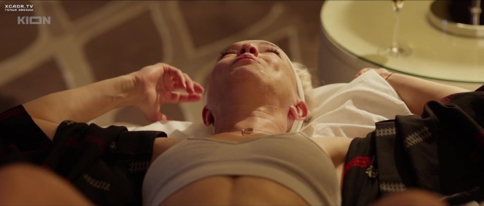Clinic of Happiness Naked Daria Moroz