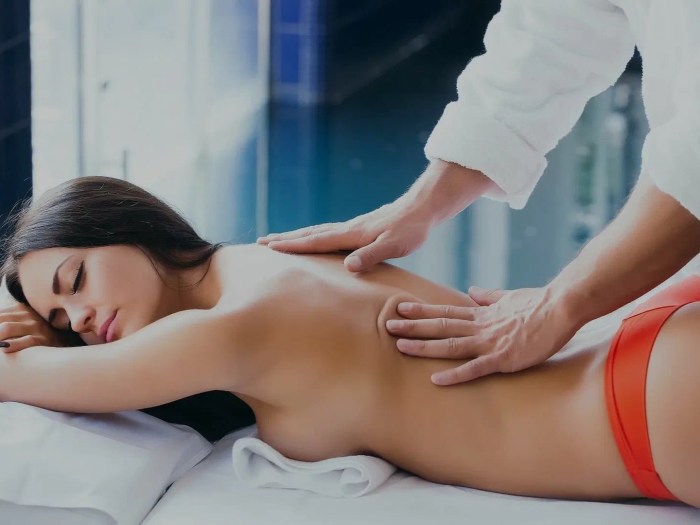 Massage of the buttocks