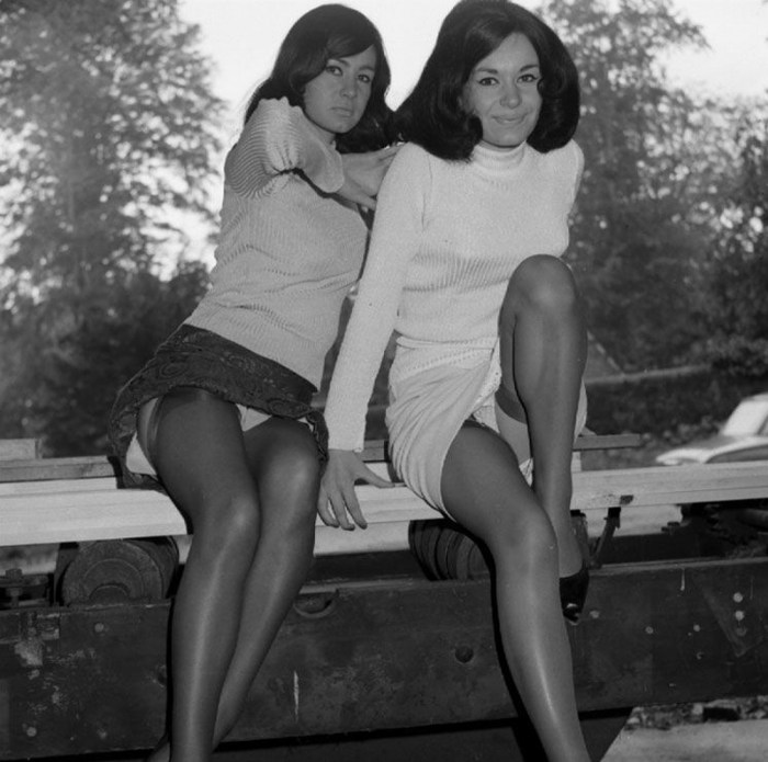 Girls with a cork on the street