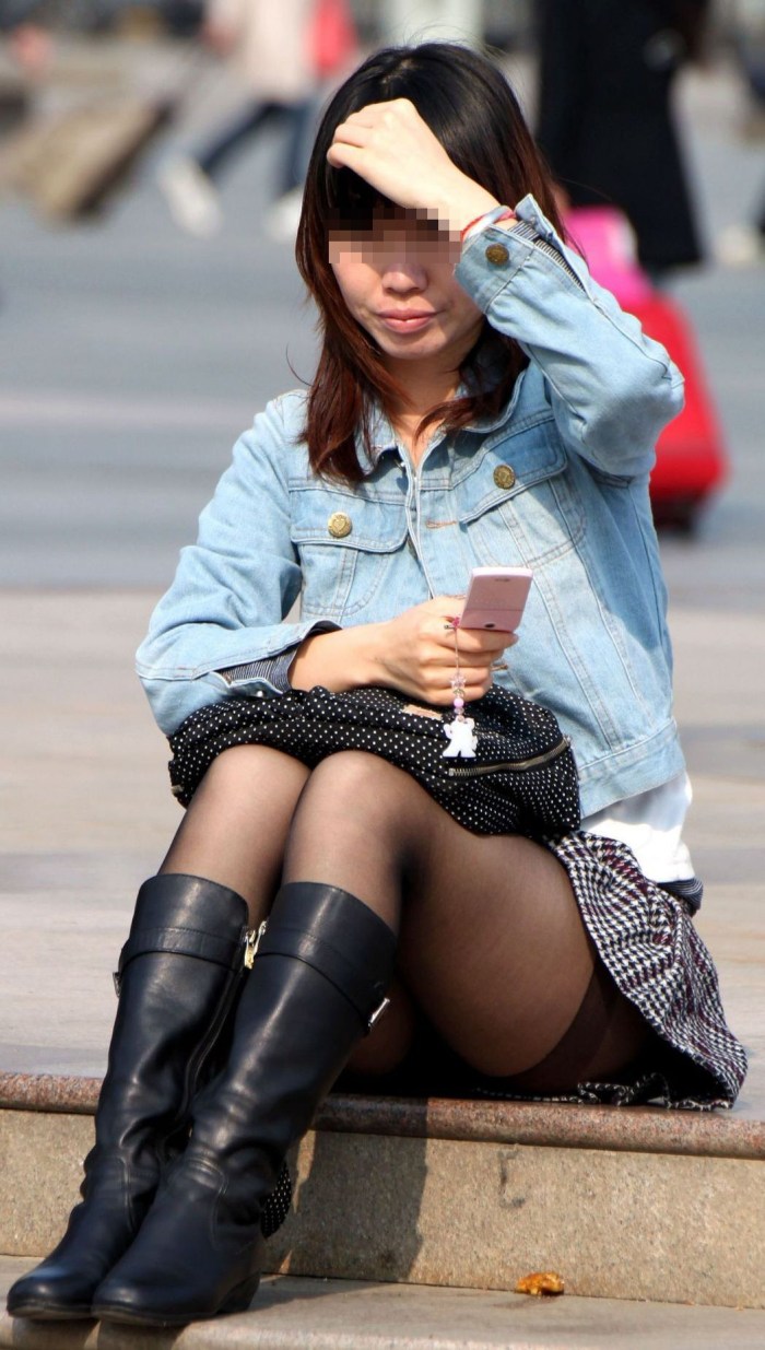Adult women in nylon tights