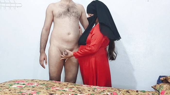 Naked Muslims in Paransge