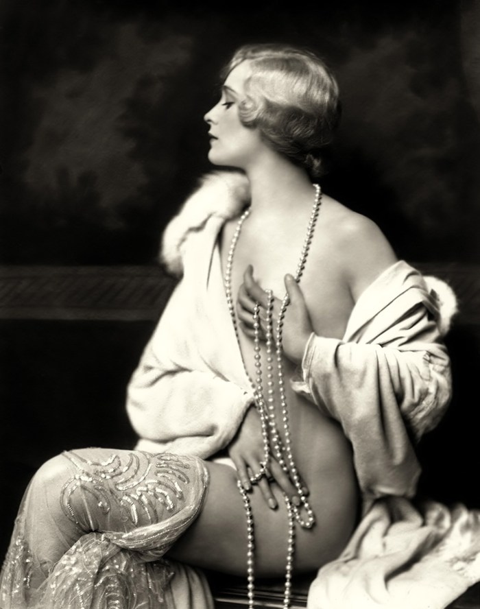 Nikolai Bakharev eroticism