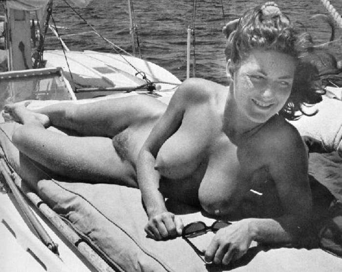 Family Naturism Retro