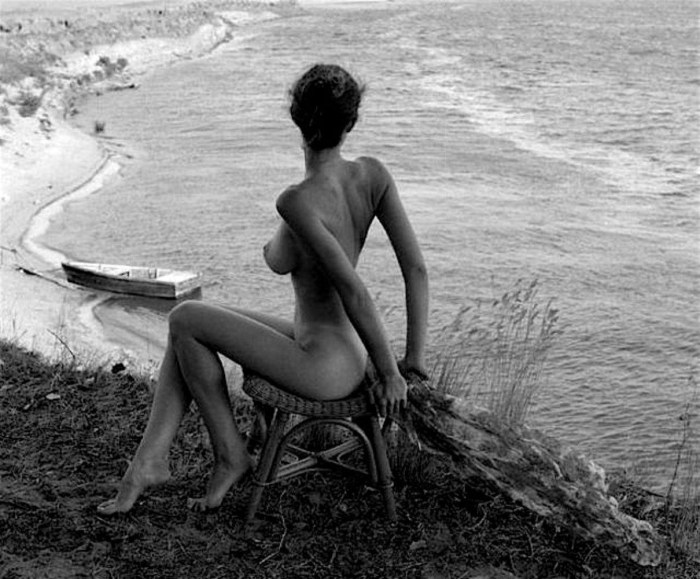 Naked men and women retro